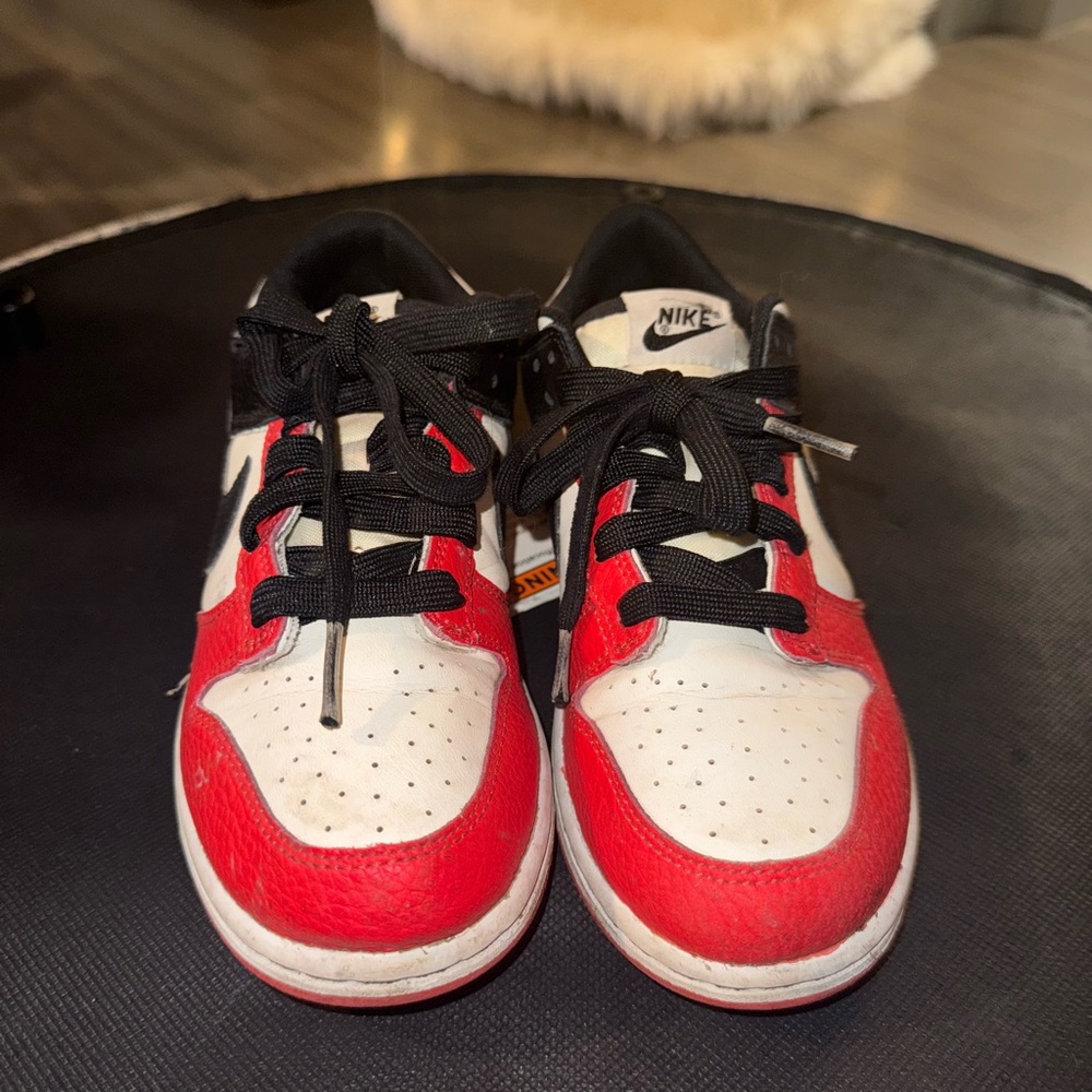 Nike Kids Sneakers in Red and White
